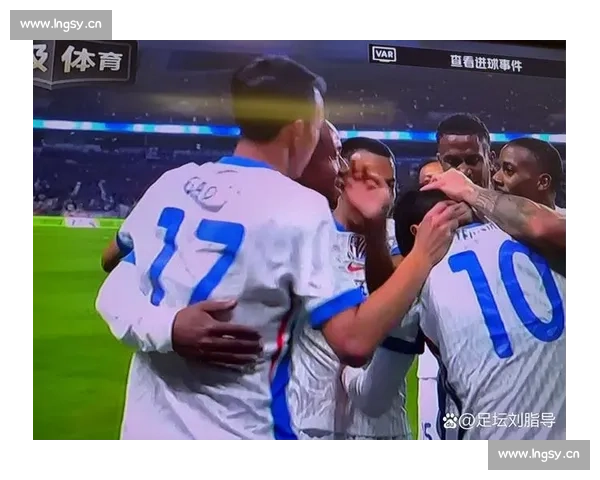 蝶翼齐舞:特谢拉与路易斯的申花救赎之路 蝶翼齐舞:特谢拉与路易斯的申花救赎之路